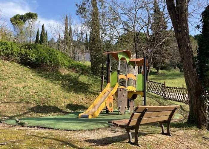 Confortable Maison Dans Village Avec Piscine A Кажар